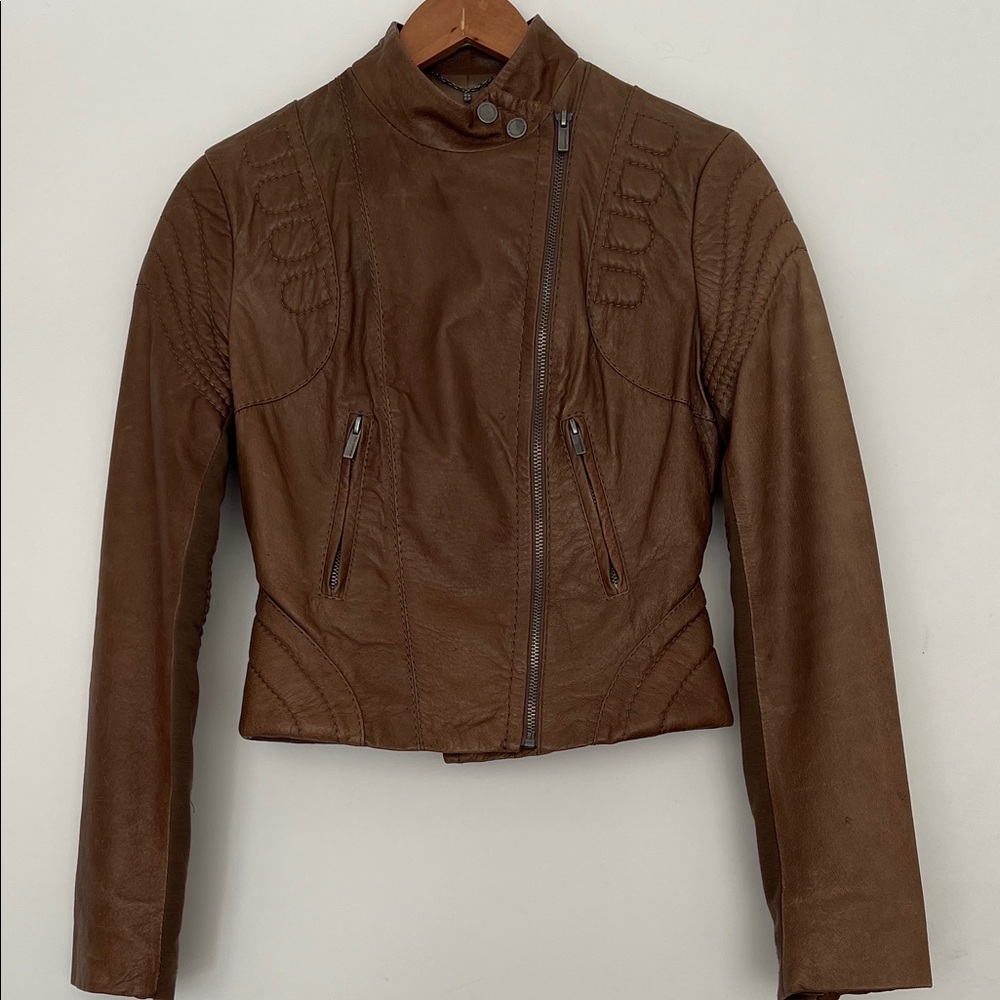 BCBGMaxAzria Y2K genuine Leather Bikers Jacket XS Brown.